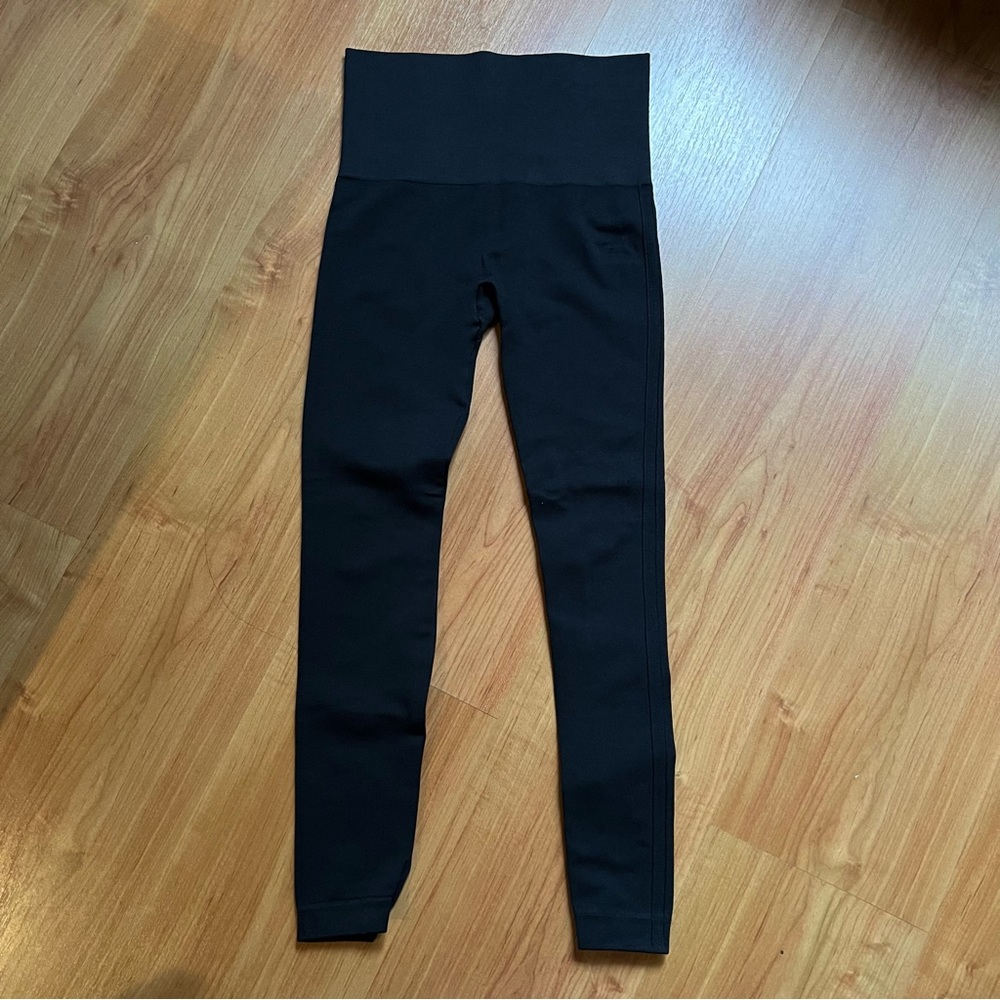 SPANX EcoCare Seamless Leggings - Picture 10 of 11